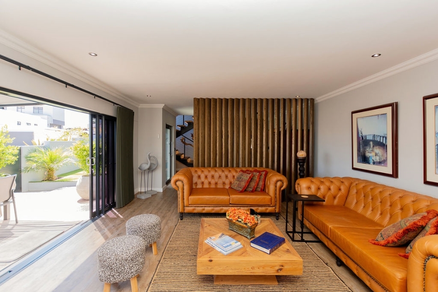 3 Bedroom Property for Sale in Calypso Beach Western Cape